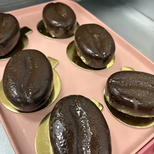 Fruta realista tiramisú